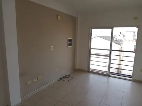 Departamento en Venta en Moron Sur, USD 32.000