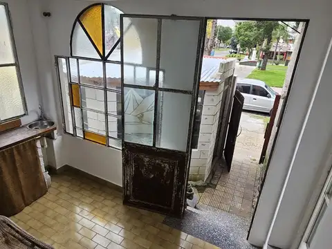 Local en Alquiler en El Talar, $ 700.000