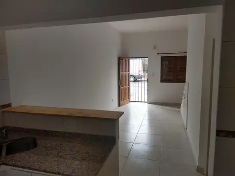 DUPLEX EN ALQUILER EN BARRIO SAN PABLO-CIPOLLETTI