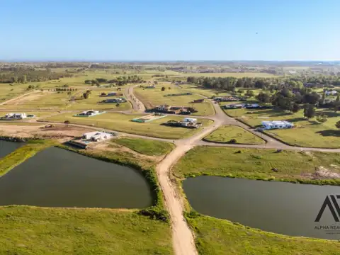 Terreno en venta de 994m2 ubicado en Cavas de La Tahona