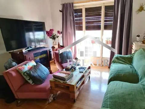 Casa 3 ambientes con 2 baños