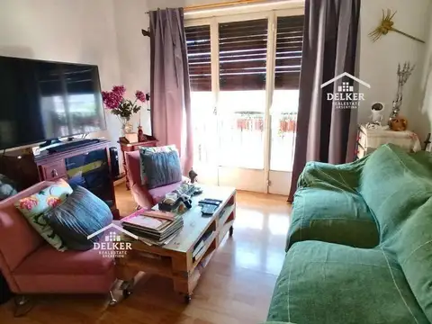 Casa 3 ambientes con 2 baños