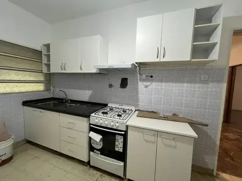 Venta casa en Parque Cisneros  PERMUTA FINANCIA