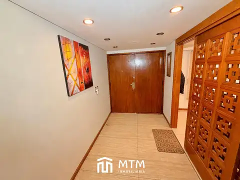 Casa en Venta en Arroyito, USD 259.000