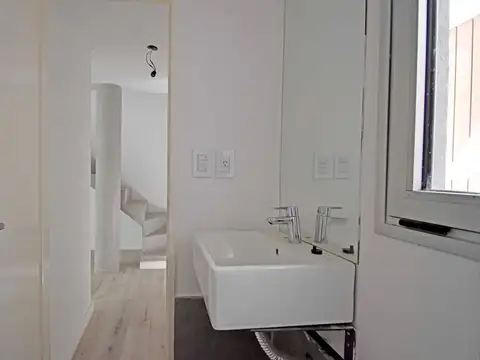 Departamento en Alquiler con 1 cocheras