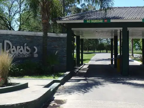Terreno en Venta en Country El Paraíso, USD 31.900