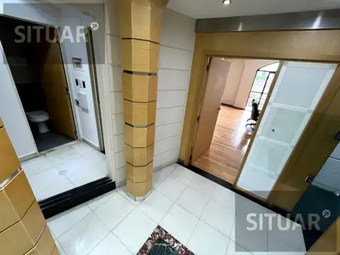 Oficina en Venta al Este