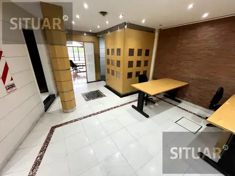 Oficina en Venta 15 años