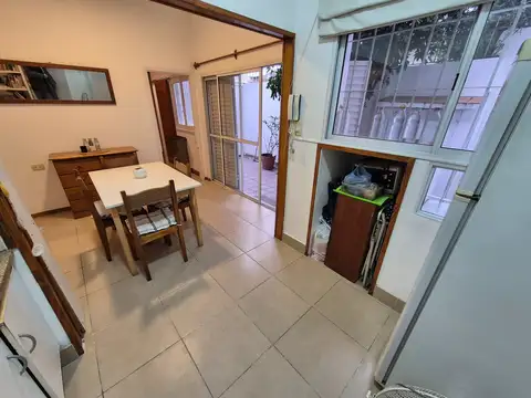 Depto Tipo Casa 2 ambientes con 1 baño