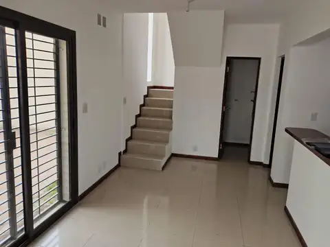 Casa en Alquiler de 3 dormitorios