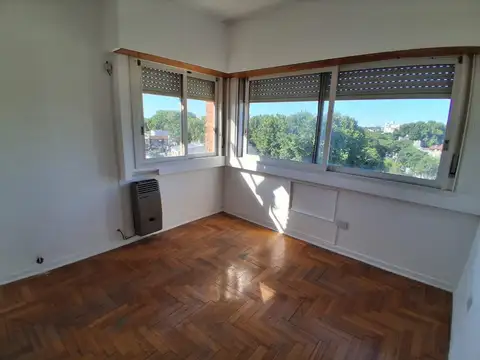 Departamento en Alquiler en Villa Devoto, $ 730.000