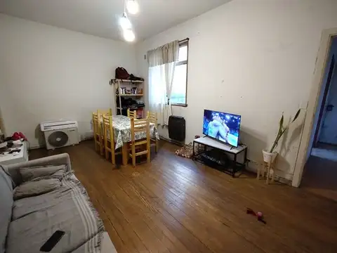  CÓMODO 2 AMB CON DEPENDENCIA,  EN EXC UBICACIÓN 