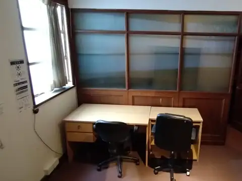 Oficina en Alquiler en Centro, $ 160.000