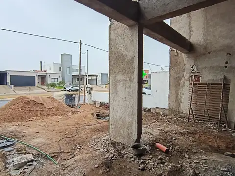 VENDO LOCAL DOCTA URBANIZACIÓN BV PRINCIPAL