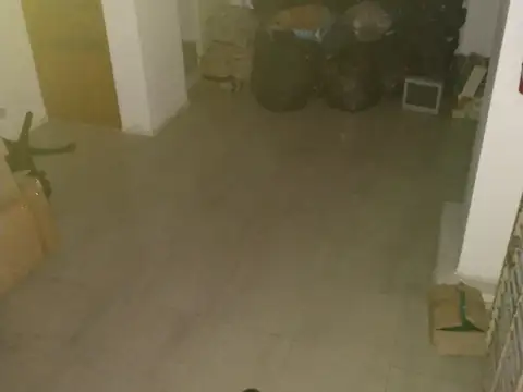 Local en Alquiler en Flores, $ 600.000