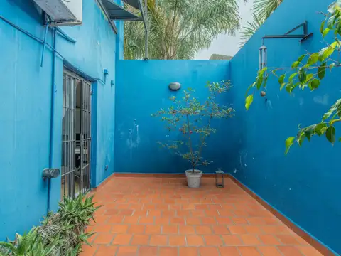 Depto Tipo Casa 4 ambientes con 3 baños