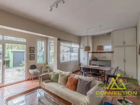 Depto Tipo Casa en Venta en Flores, USD 380.000