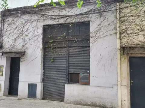 Terreno en Venta en Parque Chas, USD 370.000