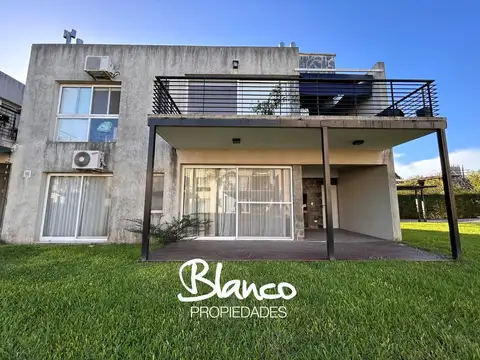 Departamento  en Venta en Solar Azul, Pilar, G.B.A. Zona Norte