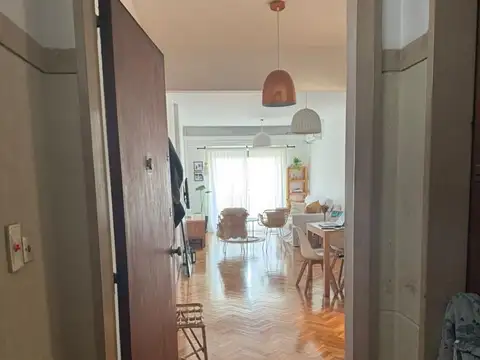 Departamento en Venta en Vicente Lopez Vias / Maipu, USD 238.000