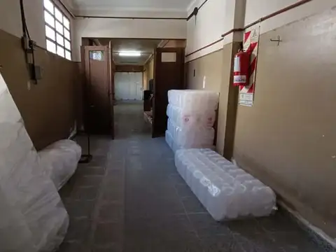 Alquiler galpón comercial 24 meses 150 m2 cubiertos