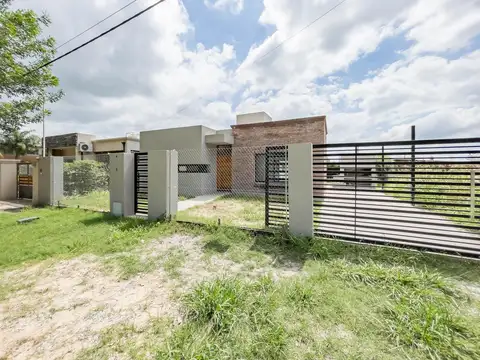 Casa en Venta en Roldan, USD 128.000