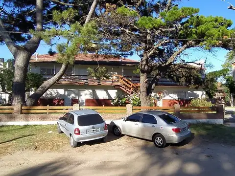 Paseo 127 300, Piso PB