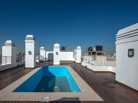 Av Colon 1700, Piso 8