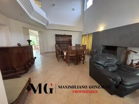 Casa 5 ambientes con 5 baños