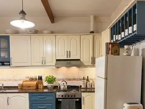 VENTA CASA 3 DORMITORIOS BARRIO PUEYRREDON