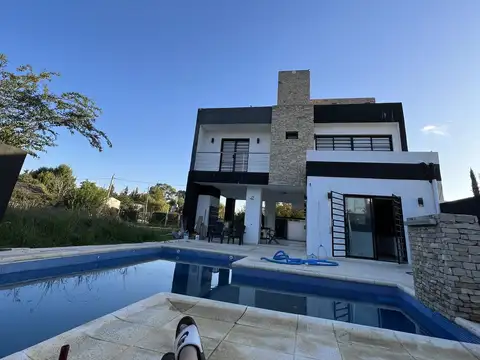 Casa en Venta de 3 dormitorios