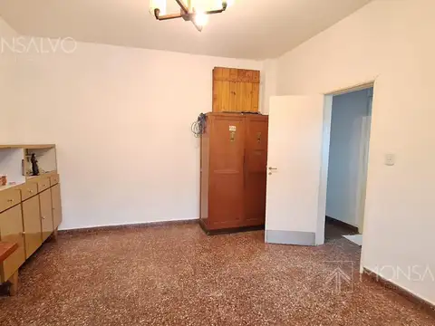 Casa 3 ambientes con 2 baños