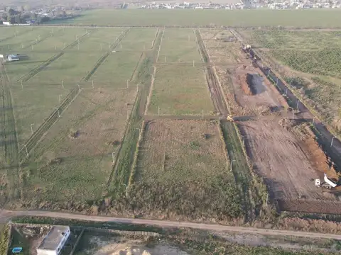 Terreno en Venta 20  mts Fondo