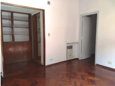 Departamento en Alquiler en Balvanera, $ 550.000