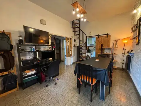 VENTA PH 4 AMBIENTES LOMA HERMOSA COCHERA