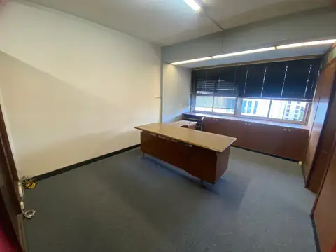 Oficina en Venta 30 años