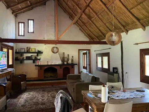Casa en Countries/B.Cerrado (Campana)