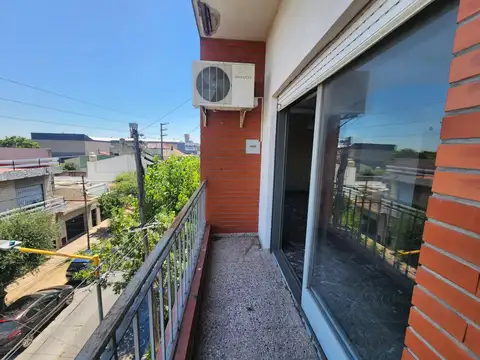 Departamento en Venta en Villa Ballester, USD 80.000