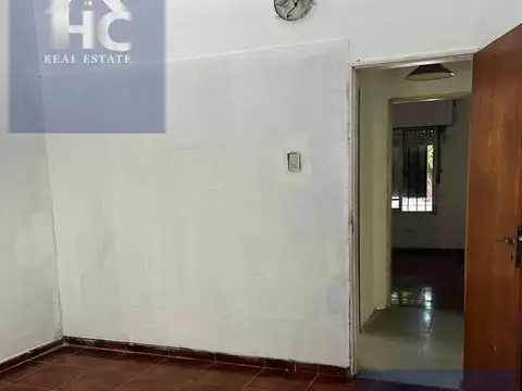 Casa en Venta con 4 cocheras