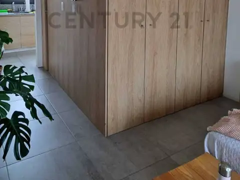 Juan Dixon 2700, Piso 3