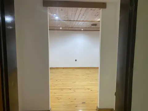 VENTA DEPARTAMENTO  3 AMBIENTES  IMPECABLE  PB CON PATIO Y ENTREPISO   BALVANERA- CAPTAL FEDERAL