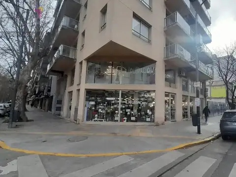 Local en Alquiler en Villa del Parque, CABA