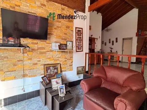 Casa 4 ambientes con 1 baño