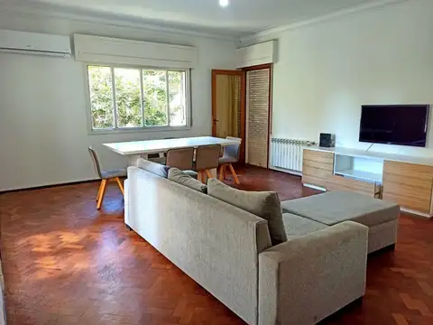 Departamento 5 ambientes con 2 baños