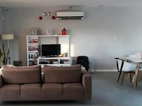 Casa en venta - 3 dormitorios 3 baños 2 cocheras - 220mts2 - Los Talas