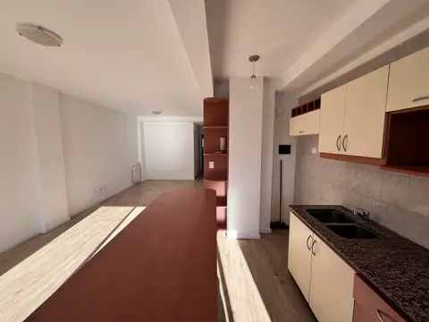 Departamento en Alquiler con 1 cocheras