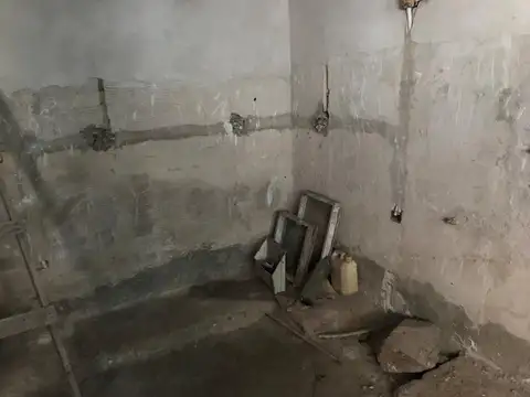 Depto Tipo Casa 3 ambientes con 2 baños