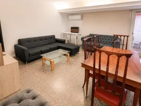 Depto Tipo Casa en Venta con 2 cocheras