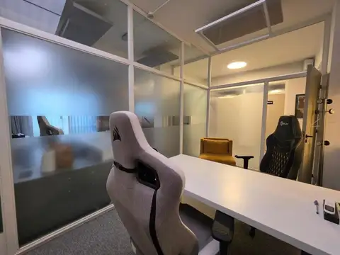 Oficina 7 ambientes con 2 baños