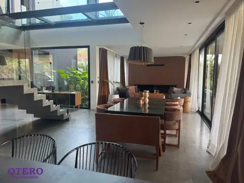 Casa en Venta de 5 dormitorios